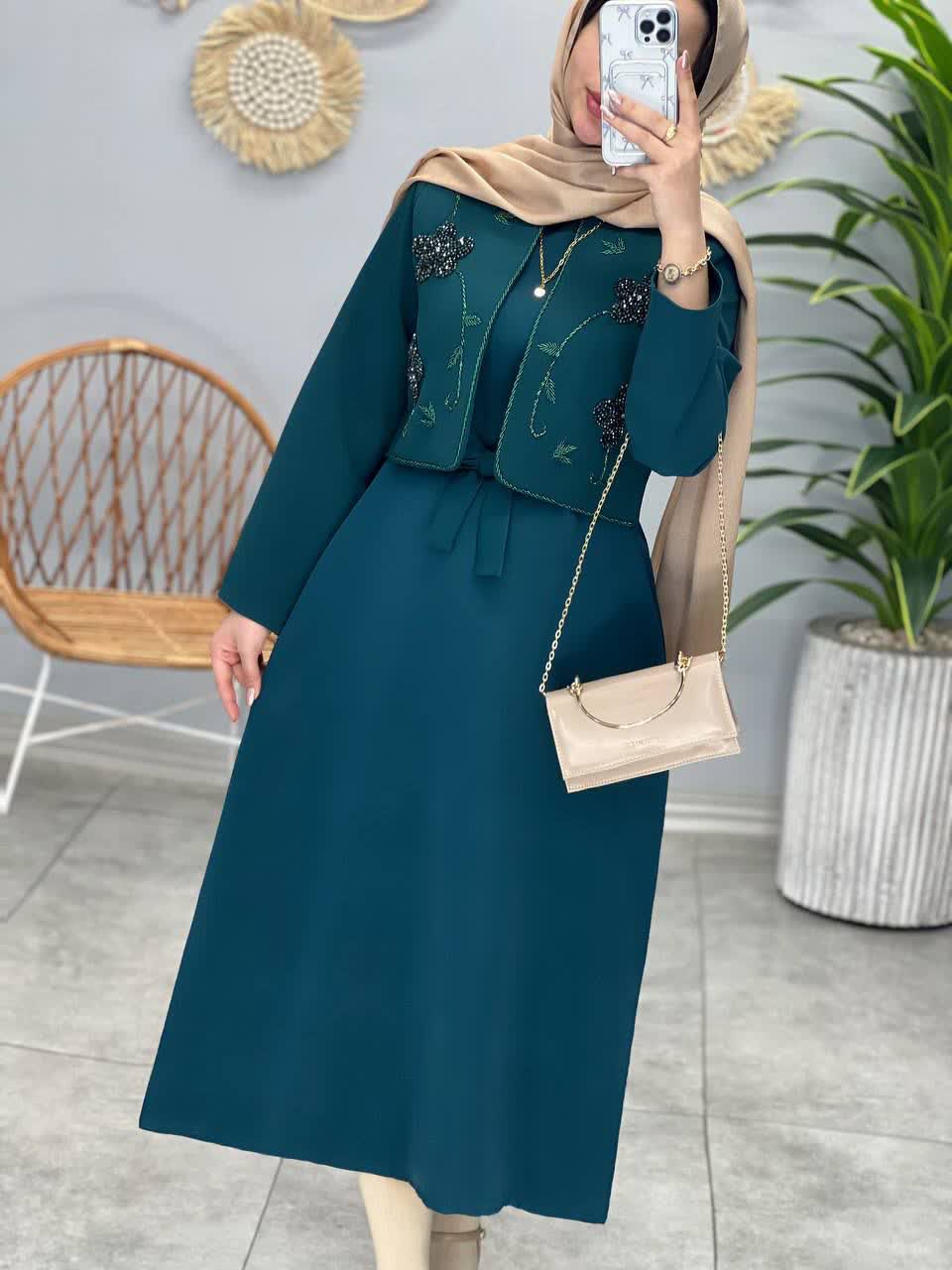 1130- کت و سارافون سنگدوزی