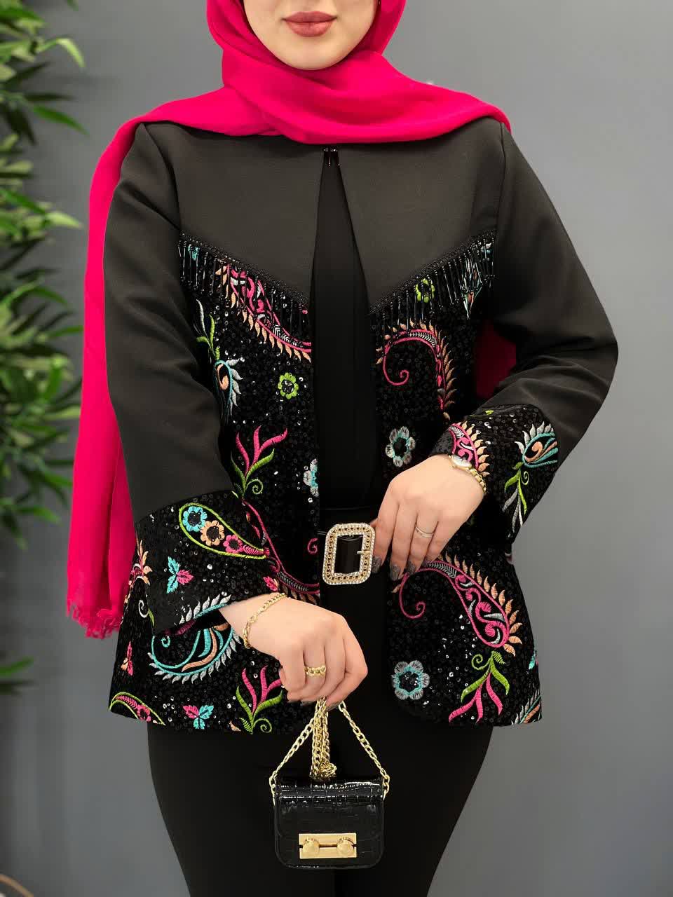 1165- مانتو گلدوزی نیلا