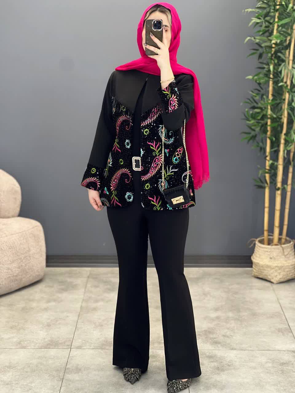 1165- مانتو گلدوزی نیلا