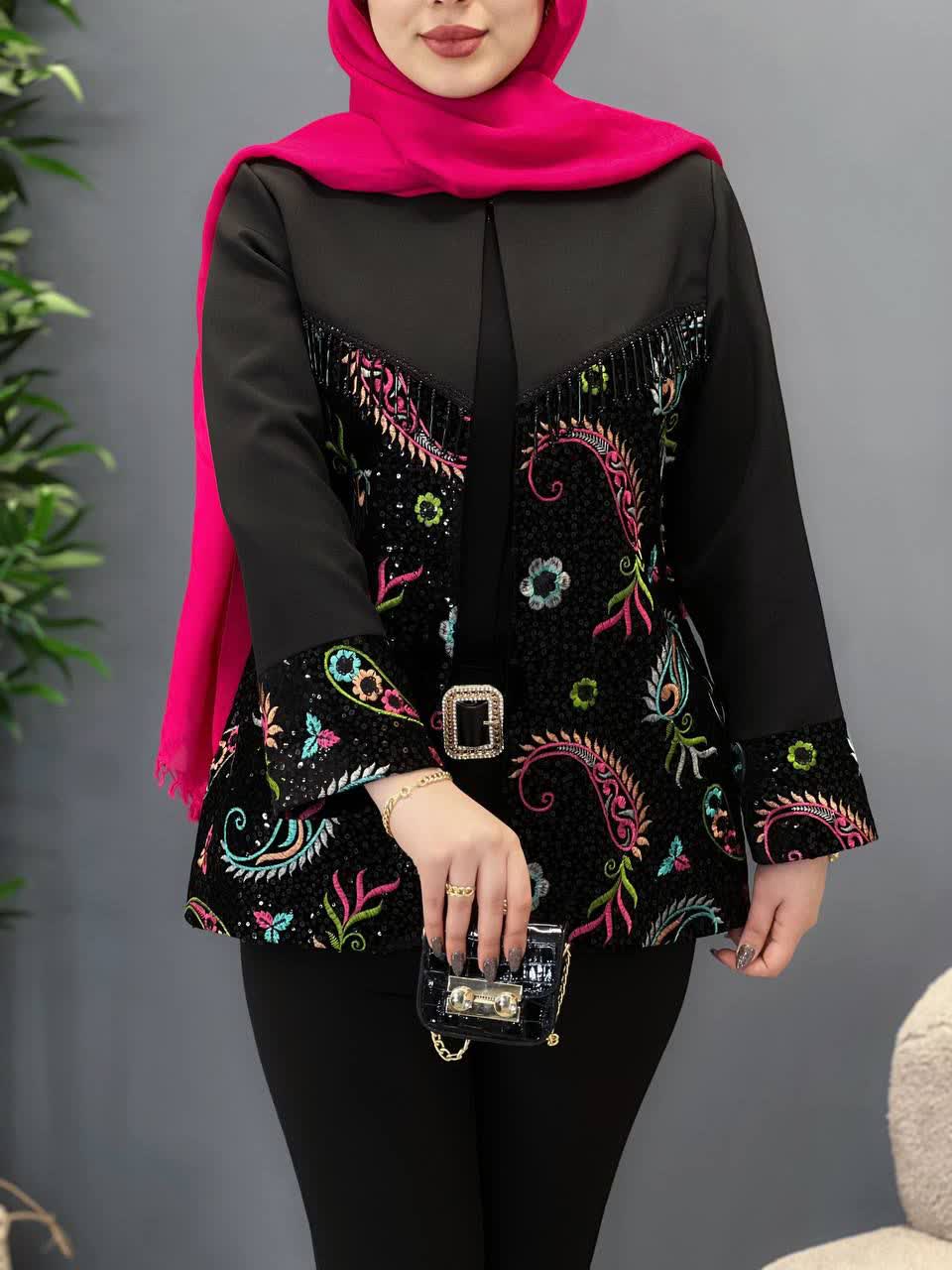 1165- مانتو گلدوزی نیلا