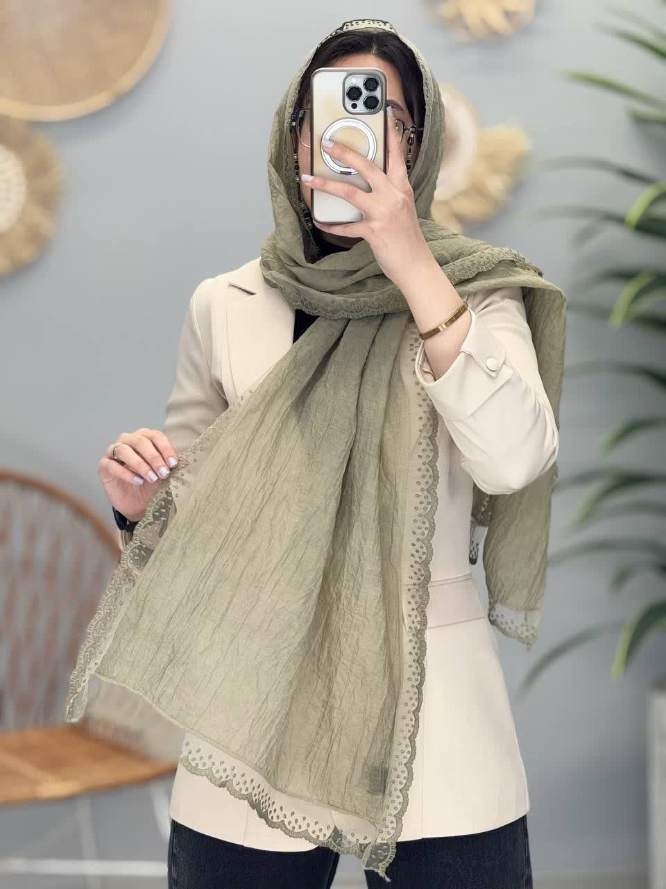 1177-شال ترلان