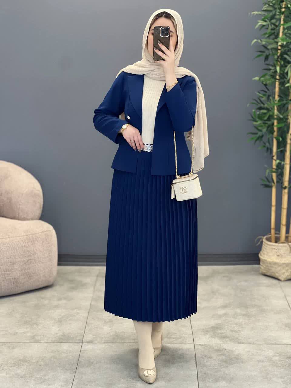 1958-کت و دامن لیان