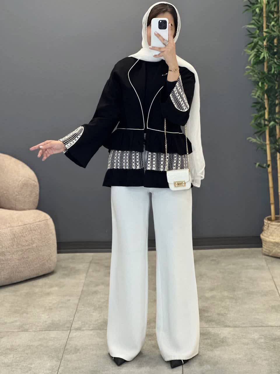 1194-کت عروسکی دلارا