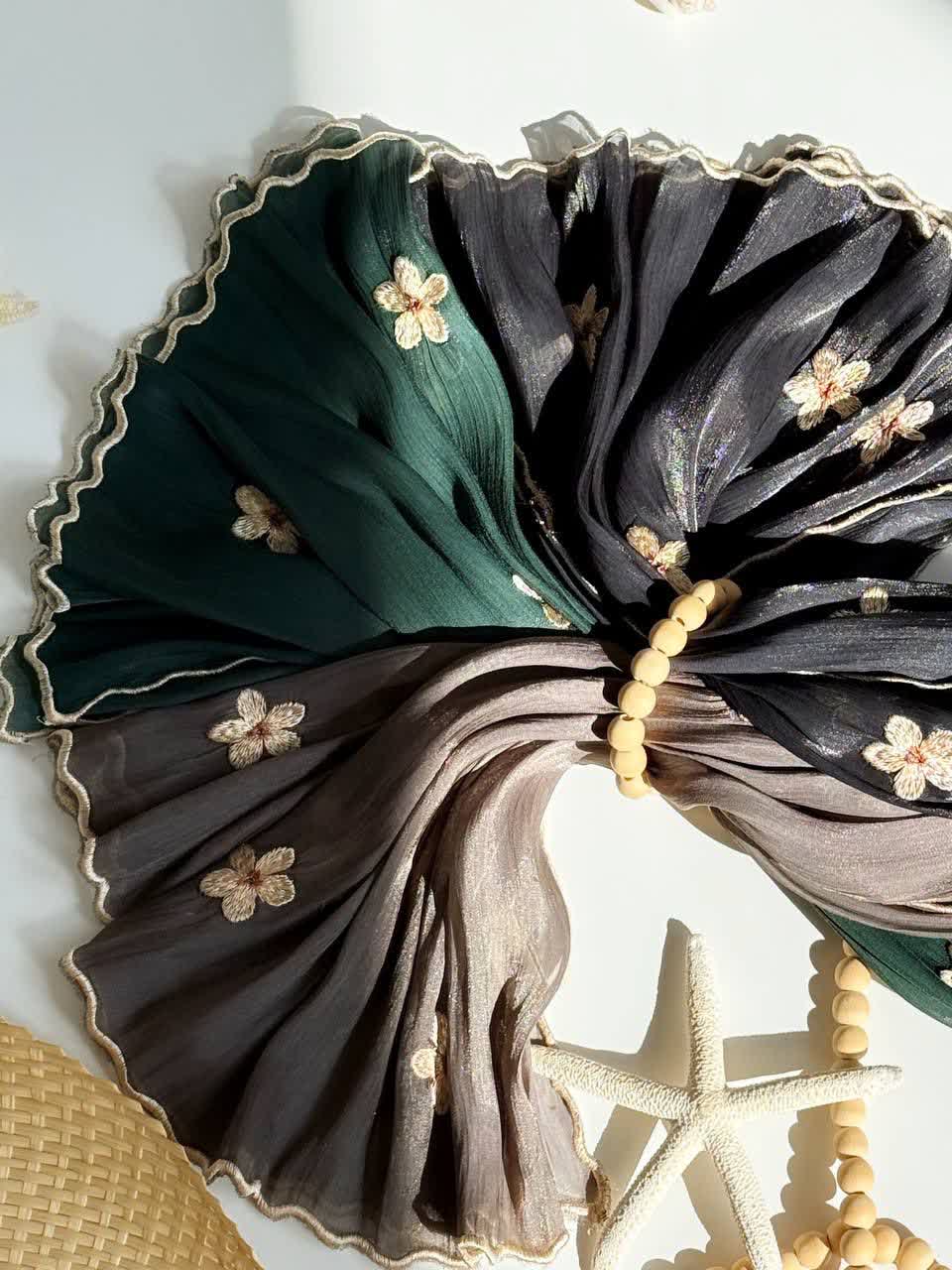 1210- شال پرنس خامه دوزی