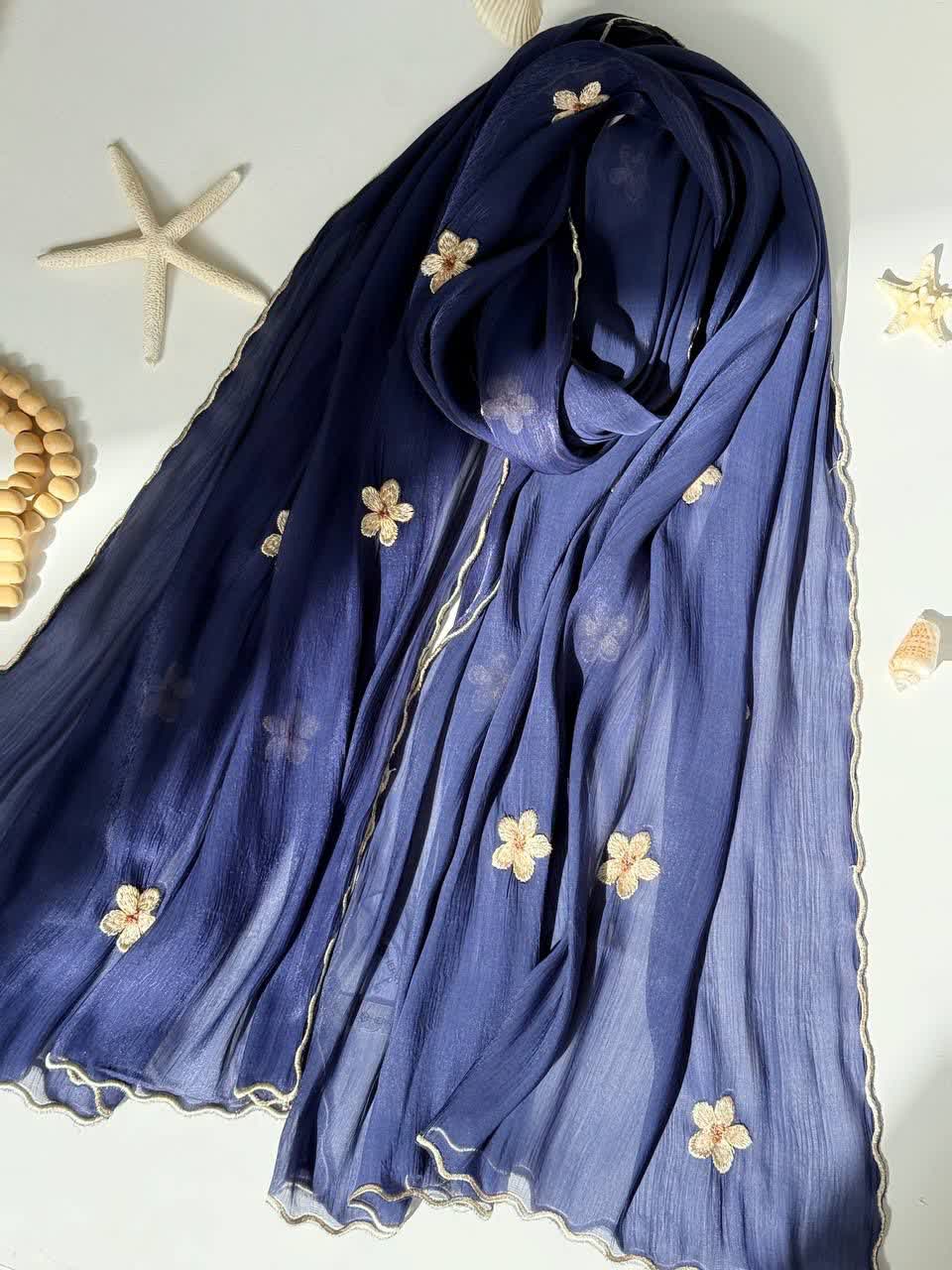 1210- شال پرنس خامه دوزی