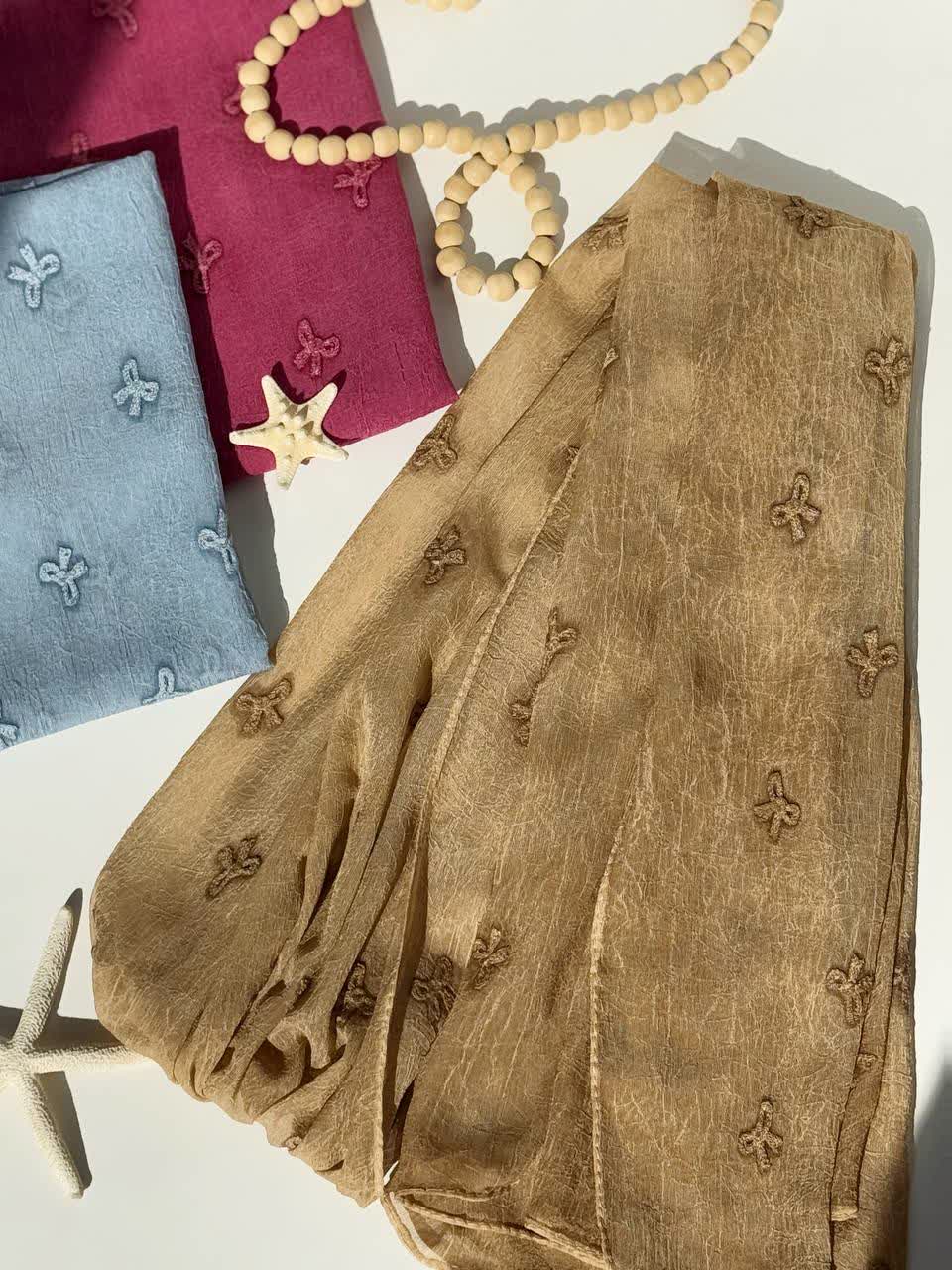 1225-شال پاپیونی گلدوزی