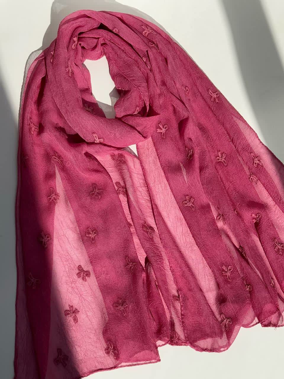 1225-شال پاپیونی گلدوزی