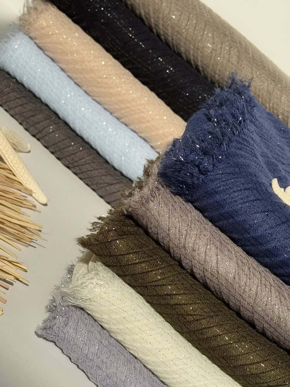 1235- شال کد 1521