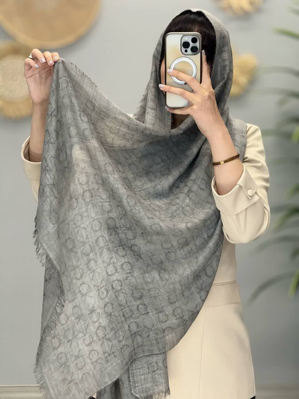 1237- شال وارداتی غزل