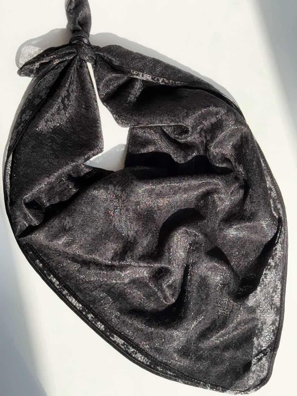 1243- مینی اسکارف مشکی ویسرود