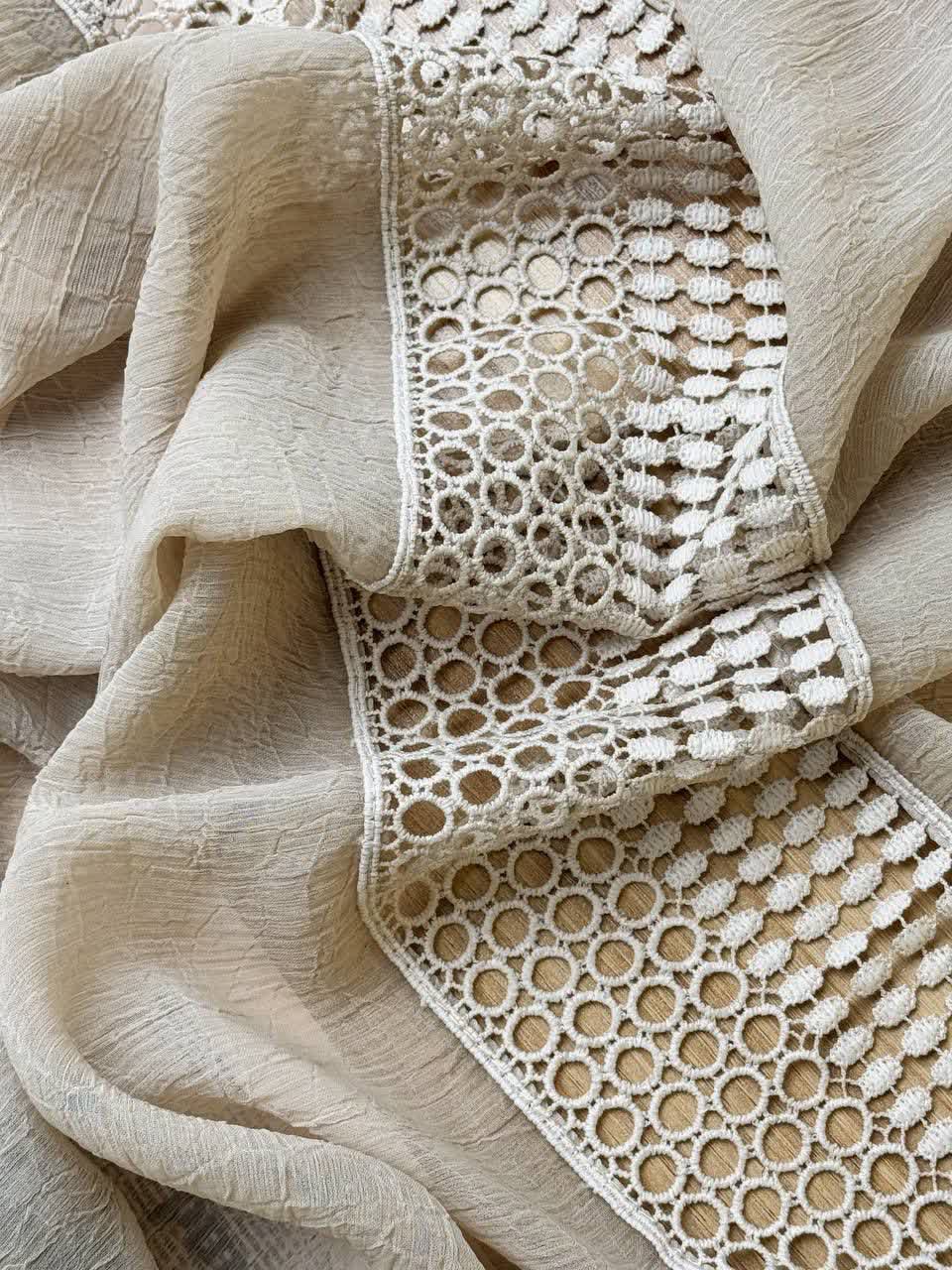 1251- شال مزونی دانتل دارامیلی