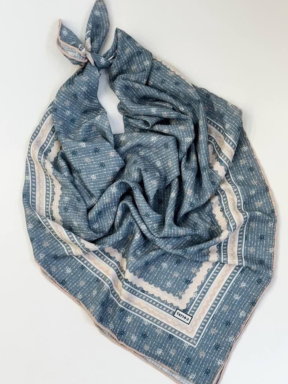 1252- روسری رومنس کد 1