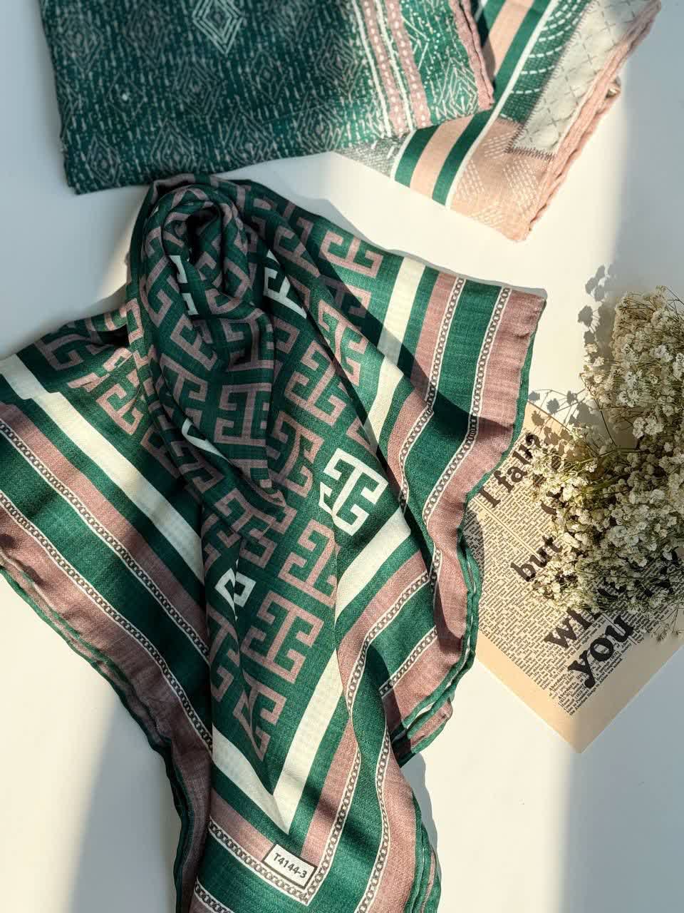 1279- روسری رومنس کد 2