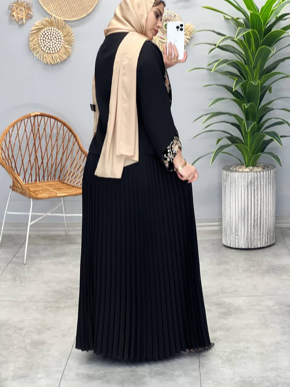 1285- کت و دامن پریناز