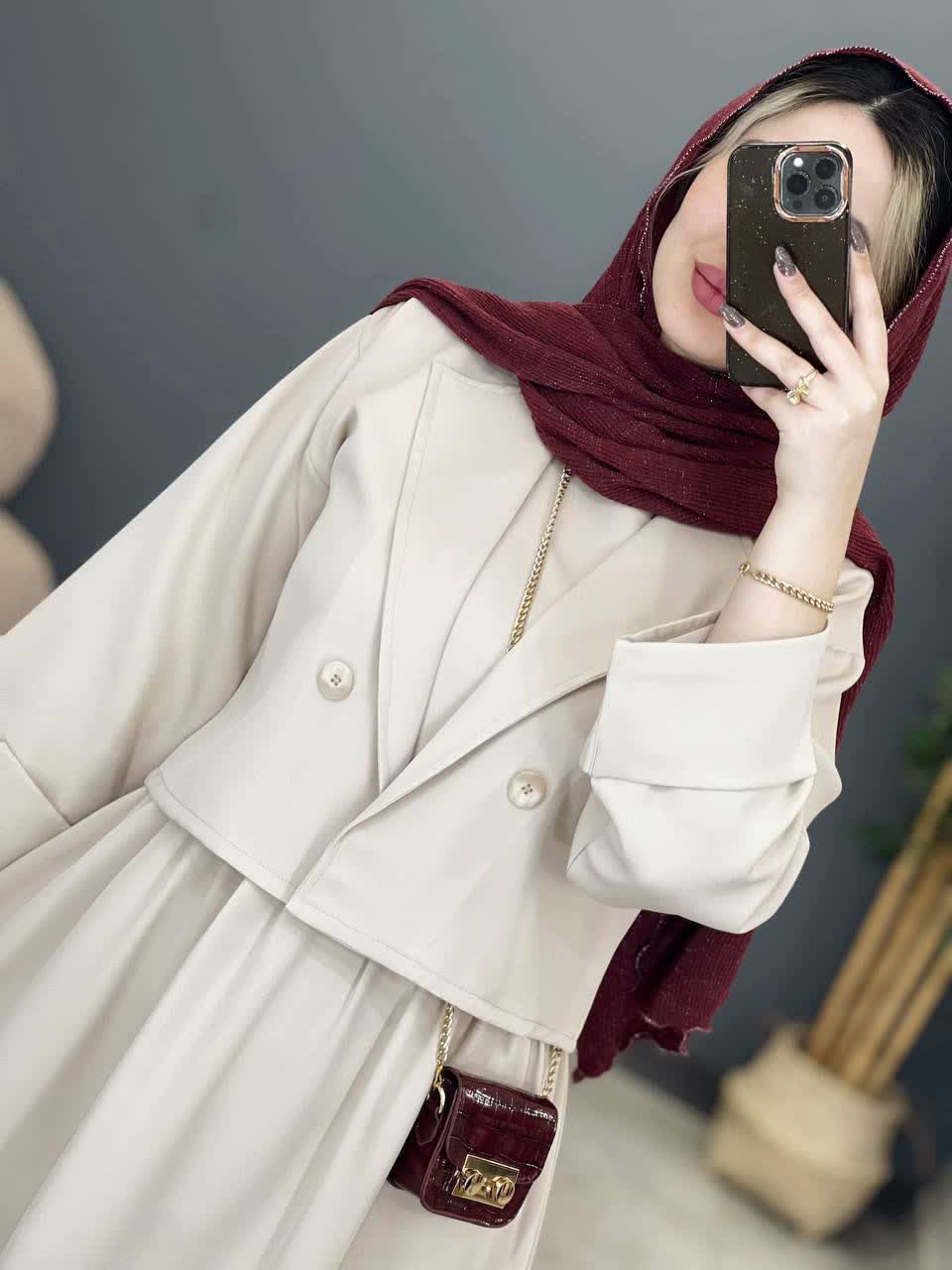 1288- کت و سارافون طهورا