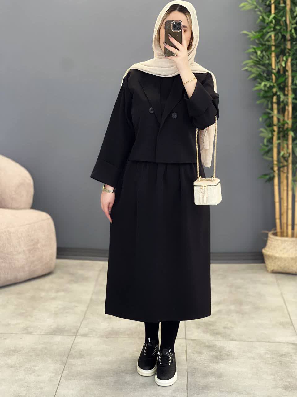 1288- کت و سارافون طهورا