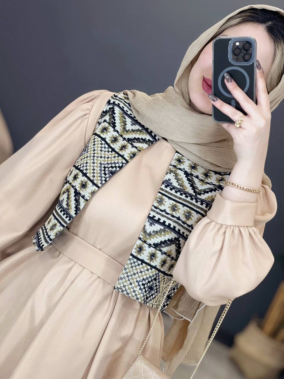 1300- ژیله و سارافون ماهلین