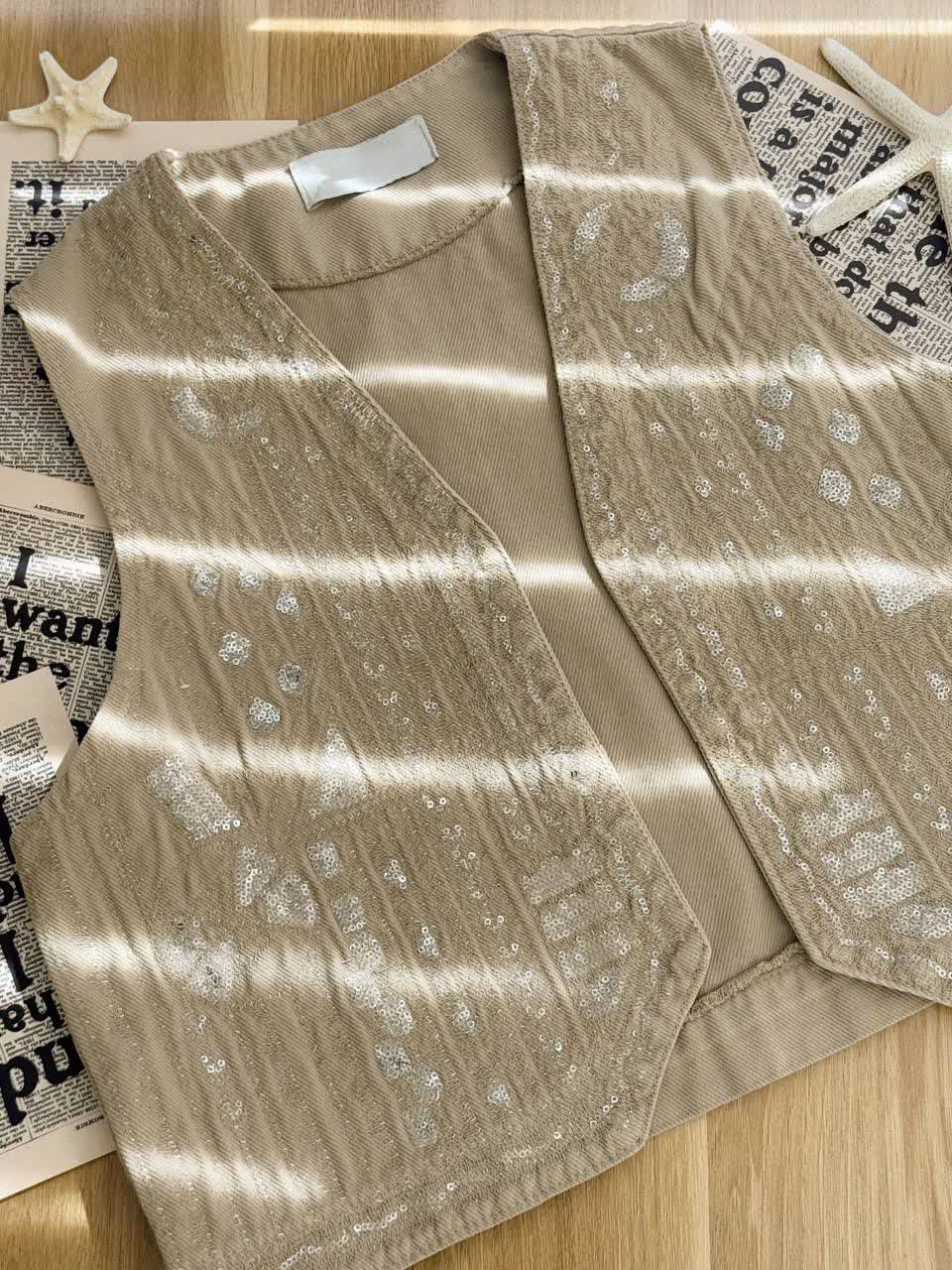 1304- وست گلدوزی کتان