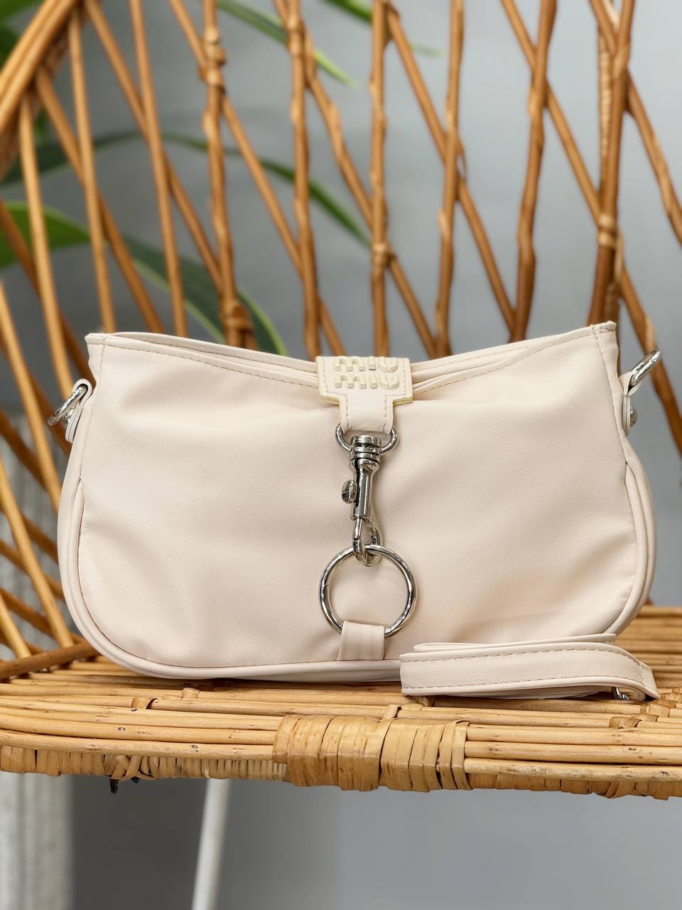 1322- کیف میو میو حلقه ای