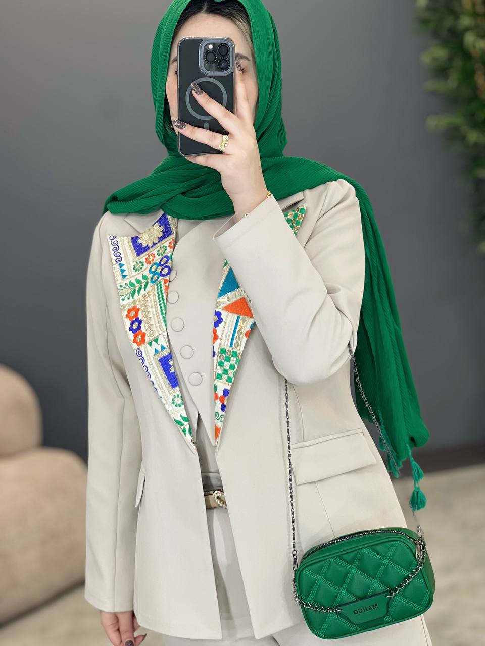 1327-ست سه تیکه نایس