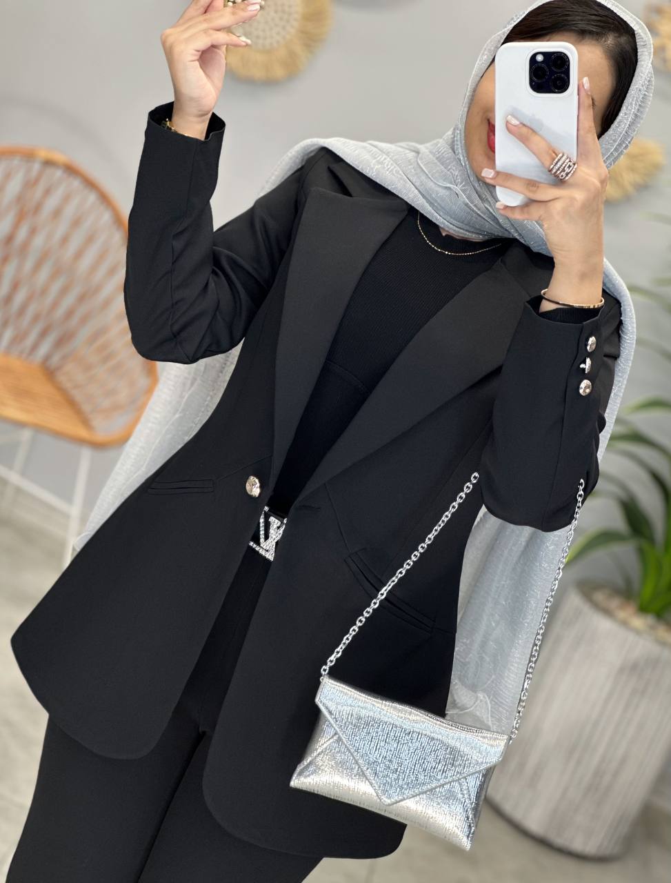 1341- کت ماندانا