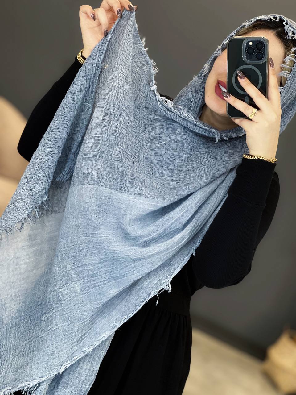 1363- شال کنفی ریش نیلا رز