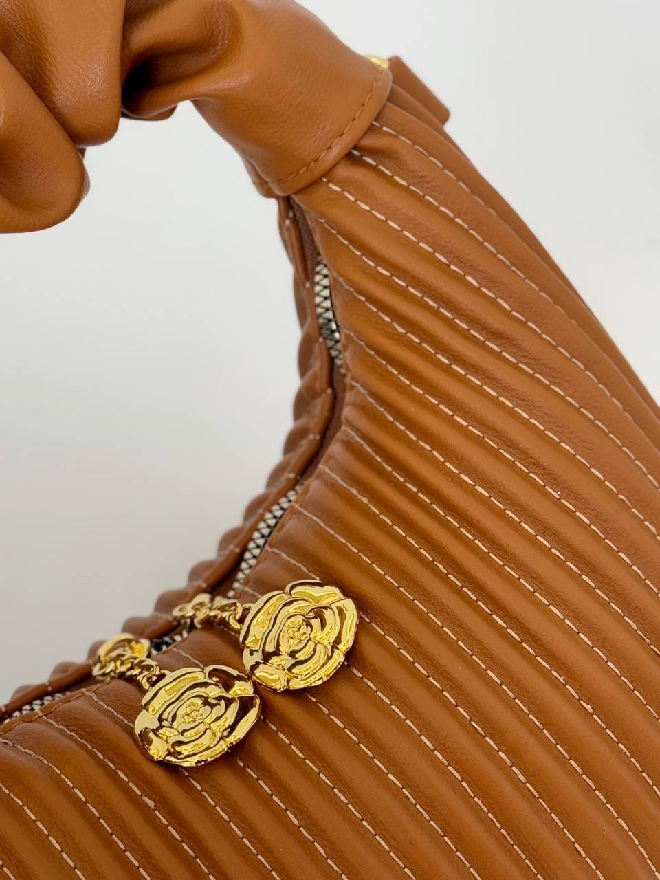 1364-کیف ولن s