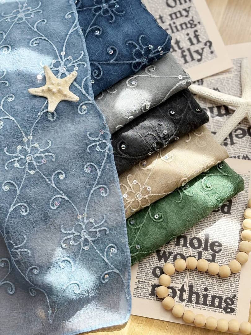 1368- شال مجلسی سنگدوزی