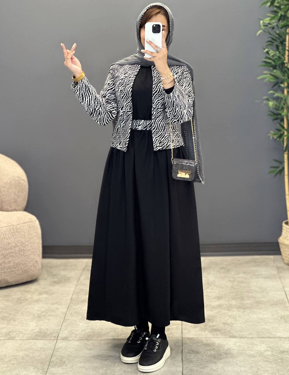 1374- کت و سارافون ماربل