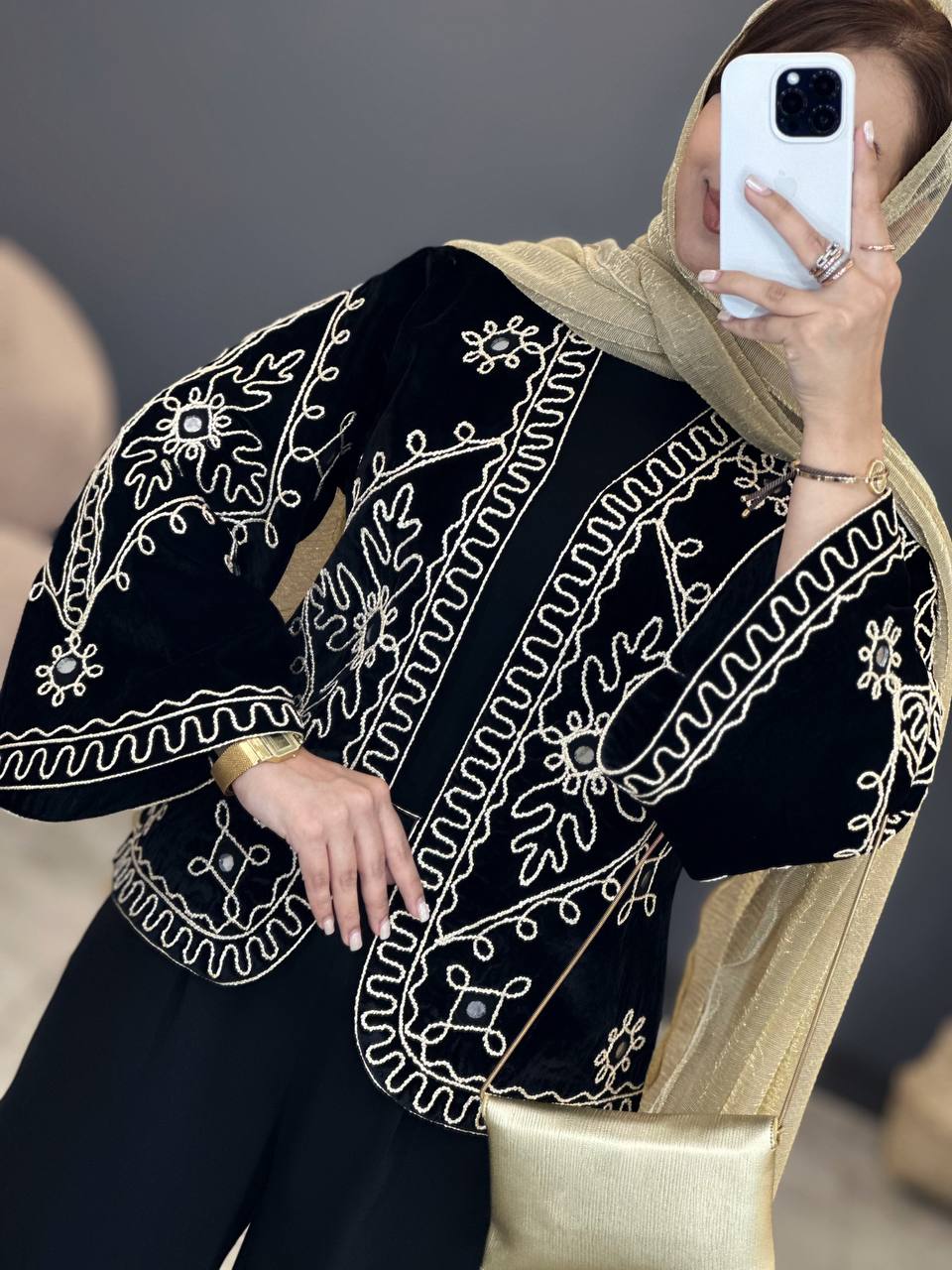 1358- کت گلدوزی تینا