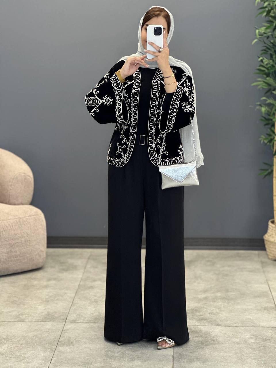 1358- کت گلدوزی تینا