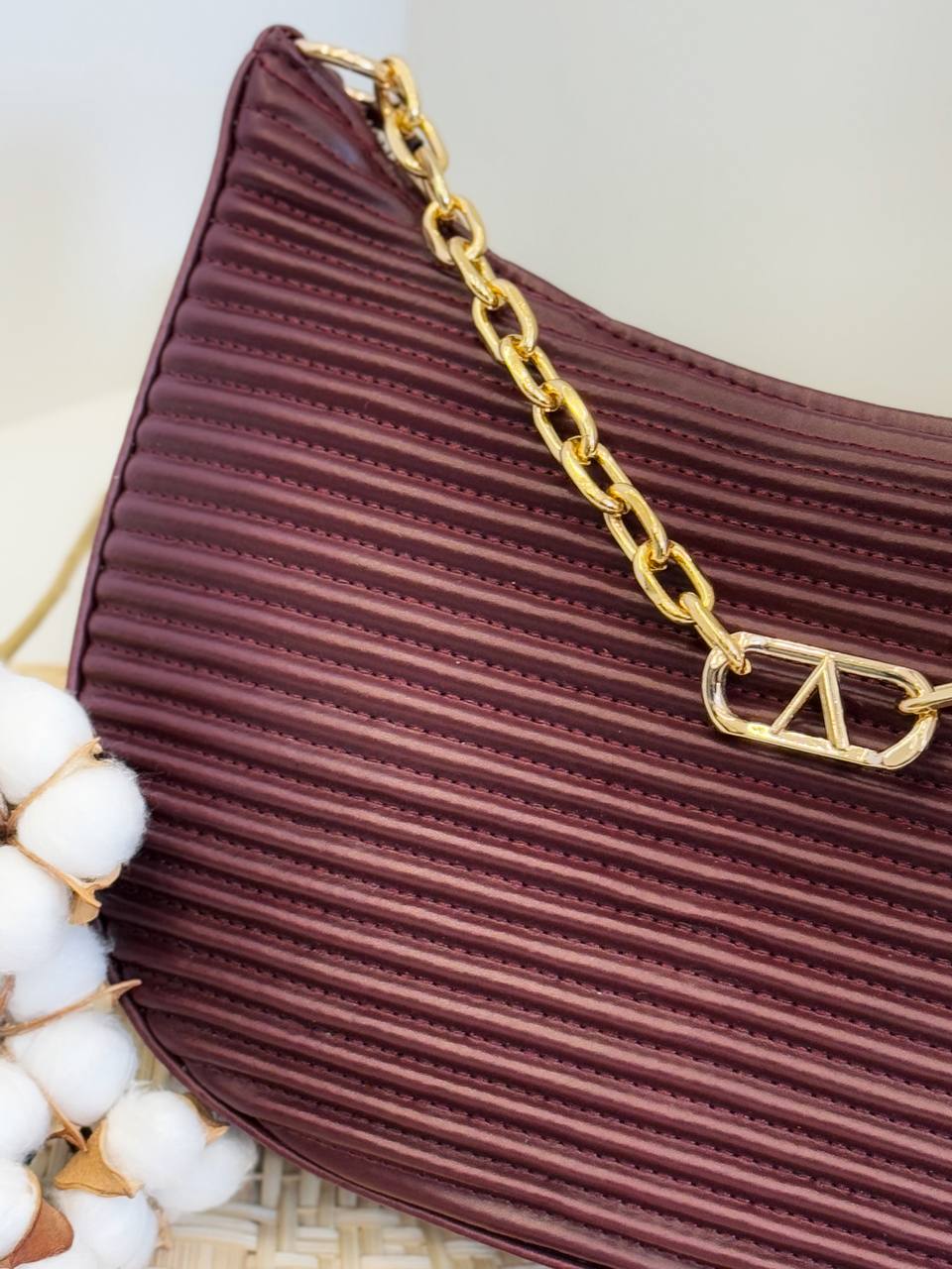 1379- کیف کد 1127