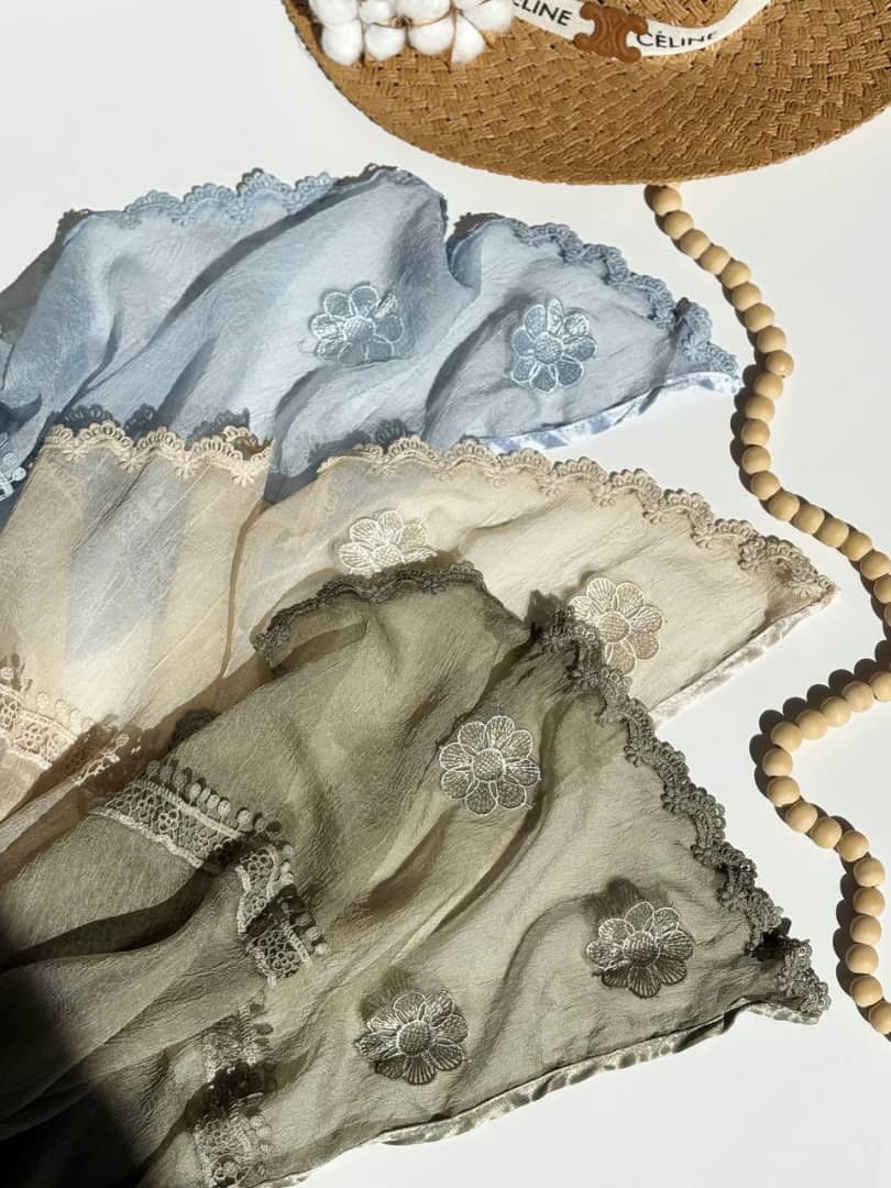 1381- شال الیکا