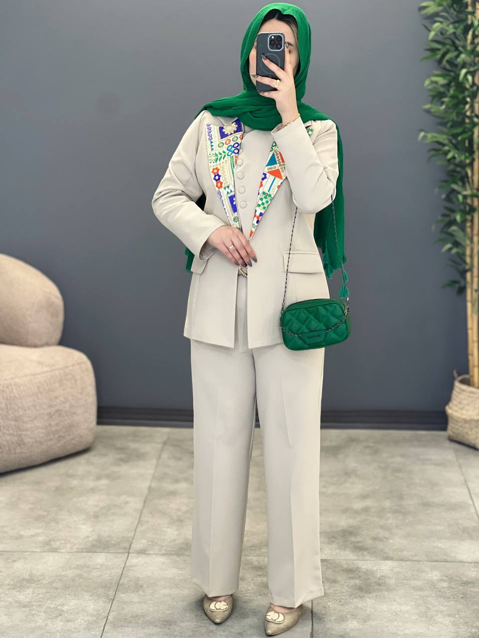 1327-ست سه تیکه نایس