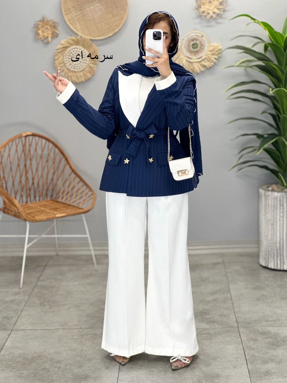 1384- کت دیپلمات ژاکان