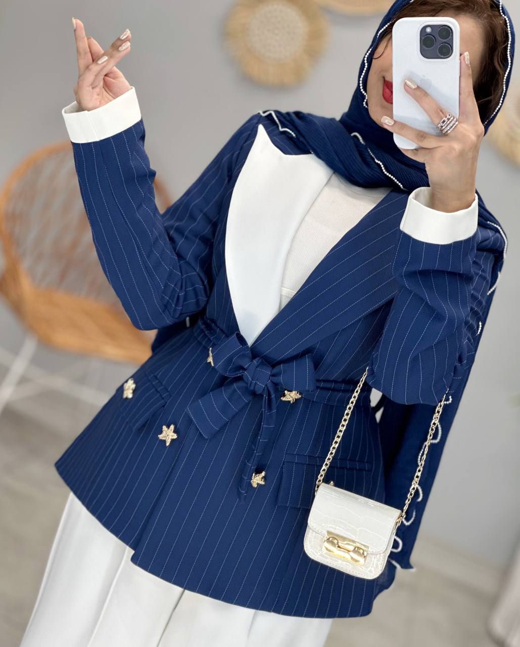 1384- کت دیپلمات ژاکان