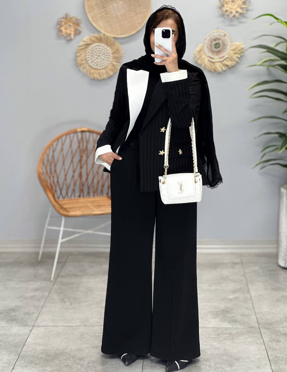 1384- کت دیپلمات ژاکان