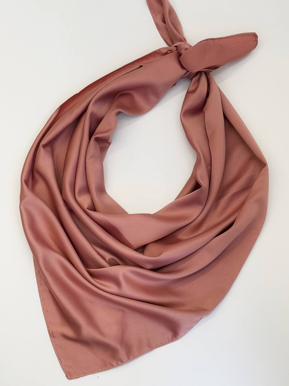 1393- روسری نیوان