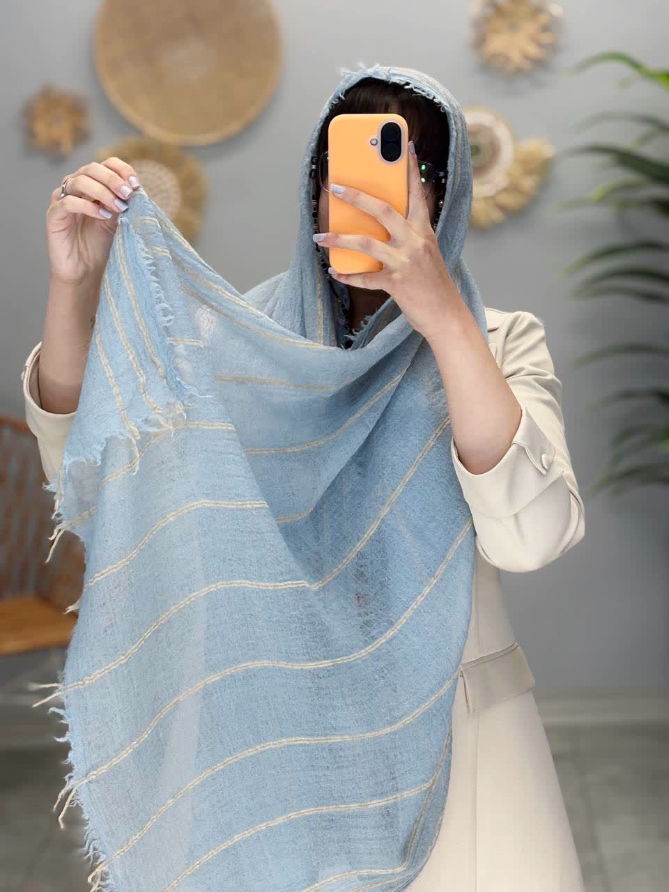 1406-شال خامه دوزی راه راه