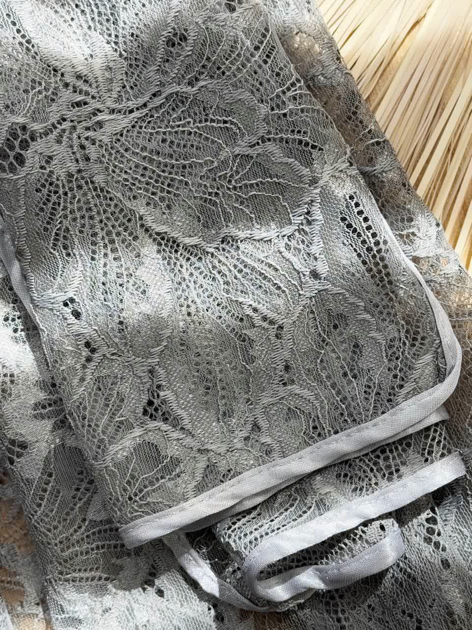 1411-شال گیپور رز