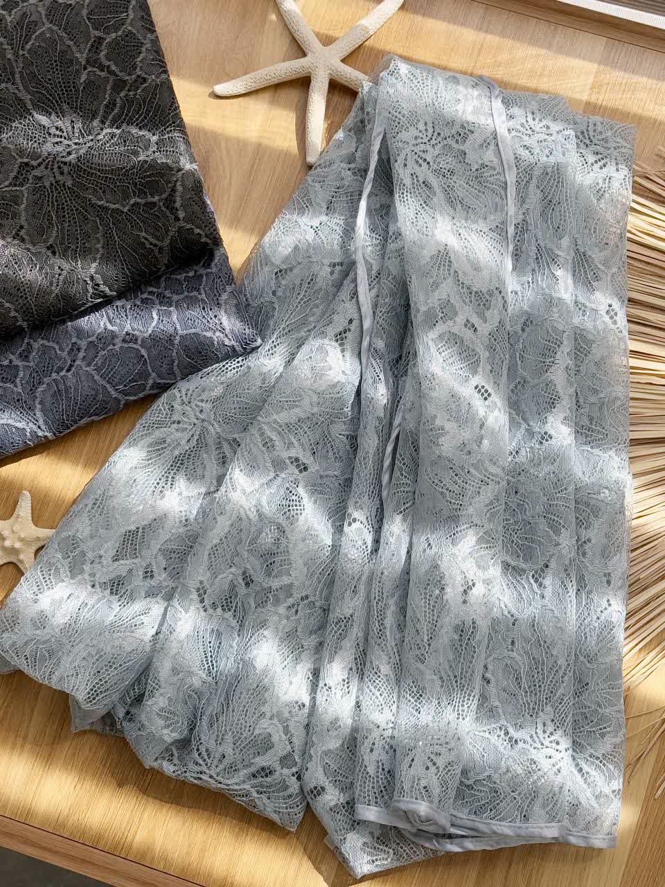 1411-شال گیپور رز