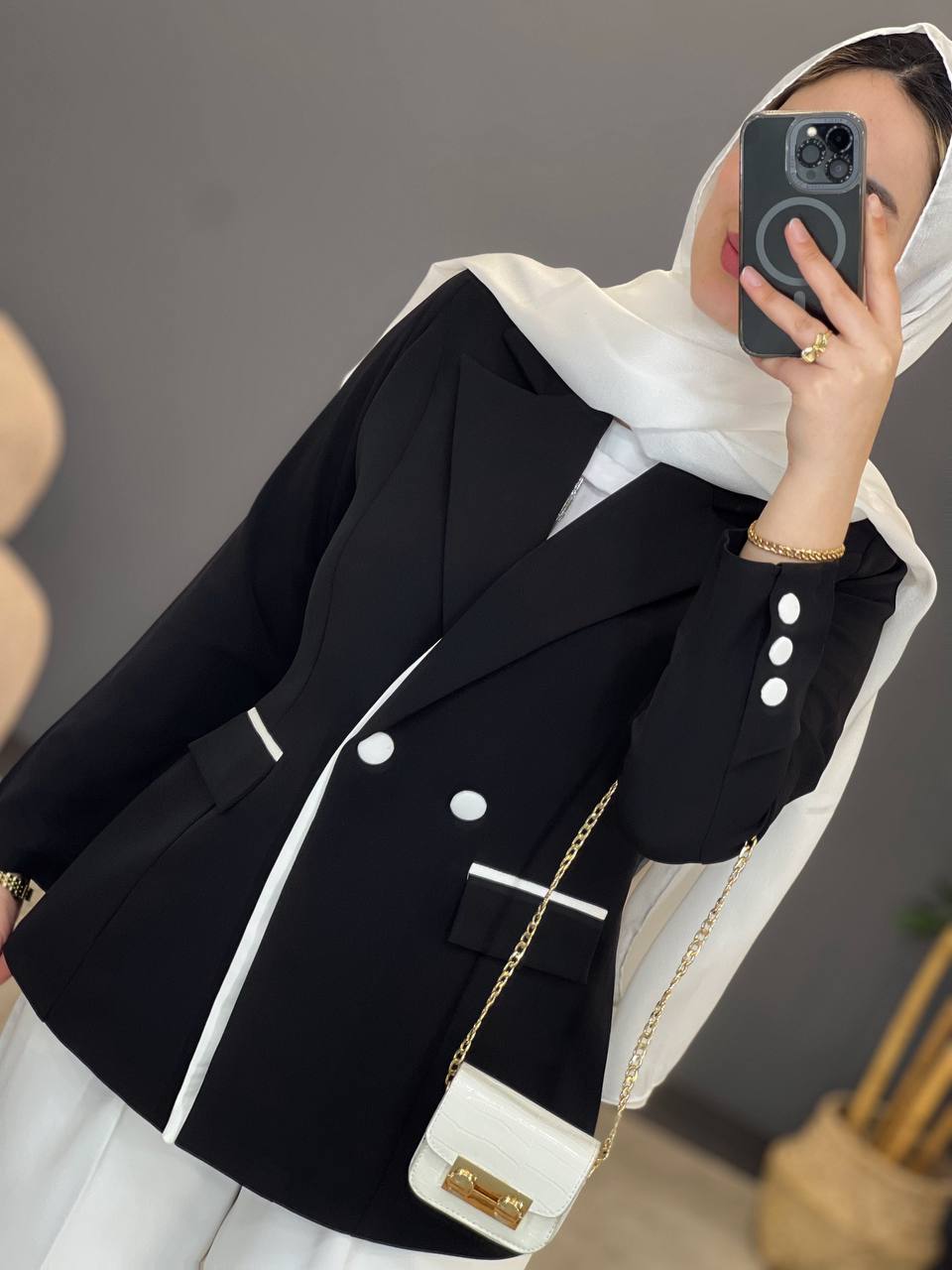 1414-کت تابان