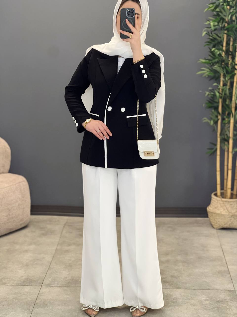 1414-کت تابان