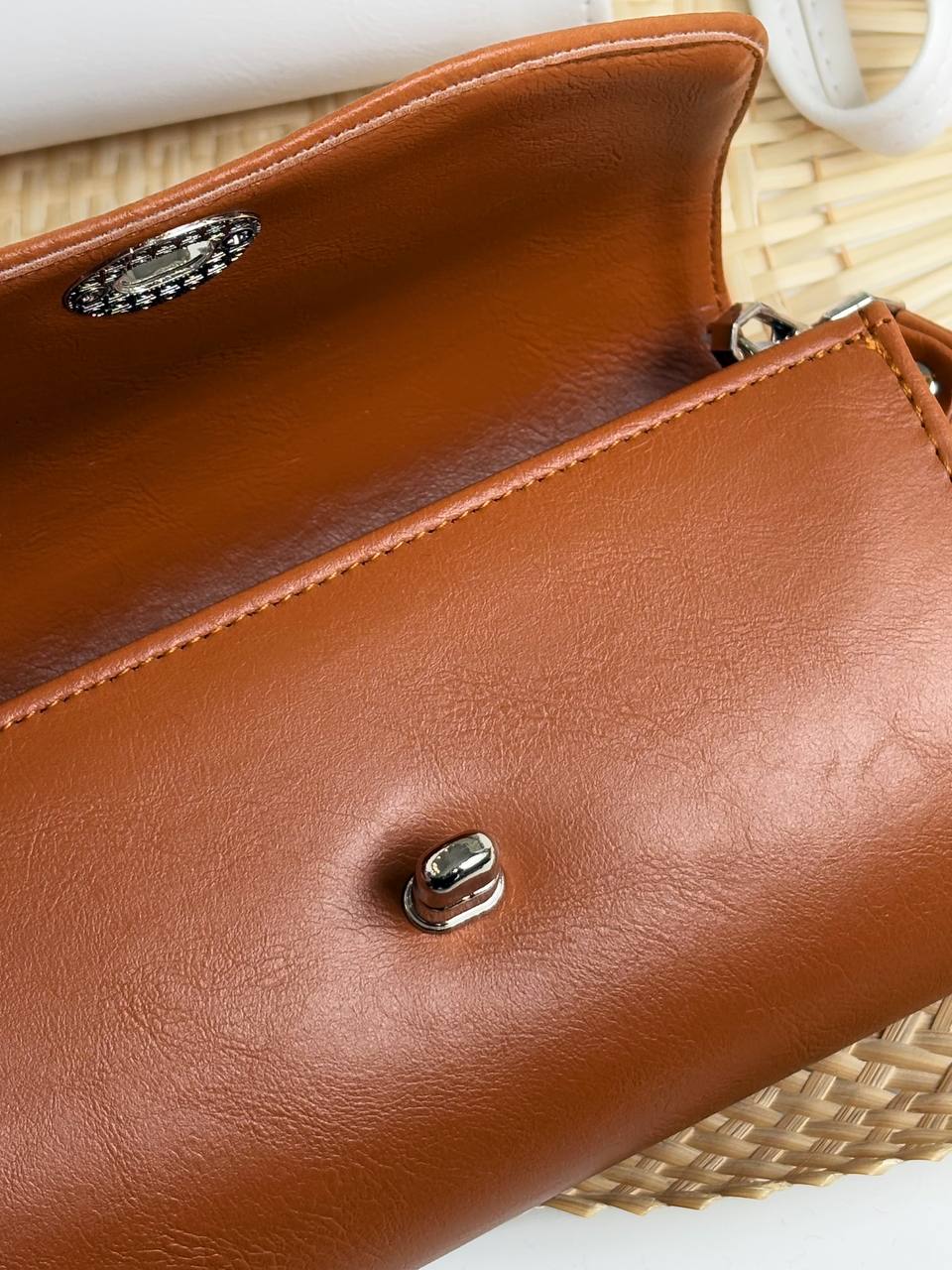 1420- کیف کد 616