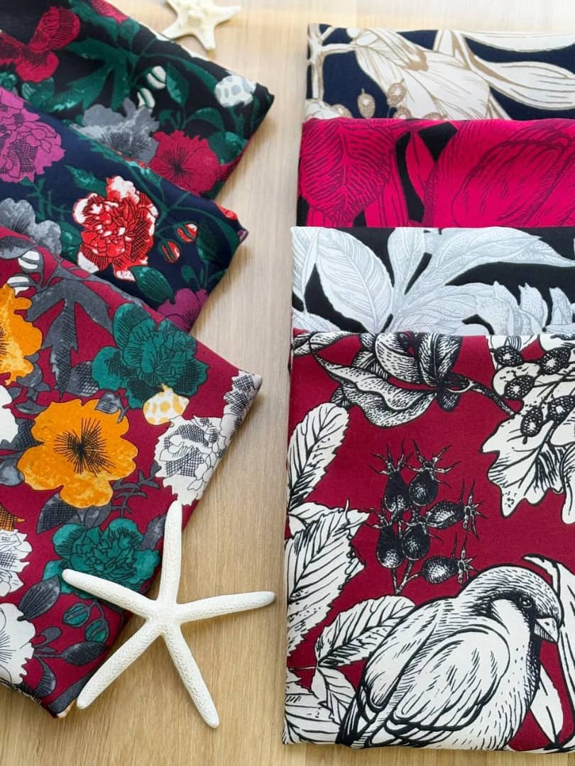 1433- روسری منگوله دار