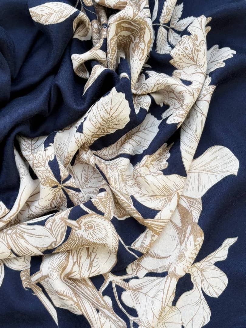 1433- روسری منگوله دار