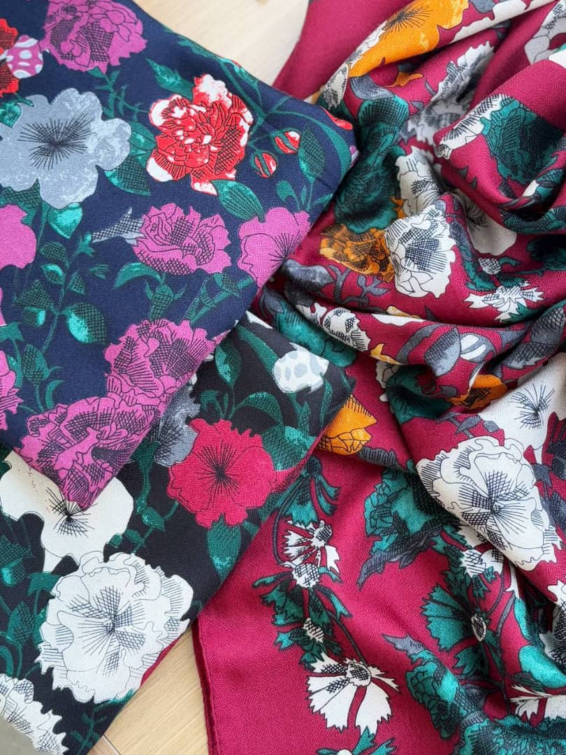 1433- روسری منگوله دار