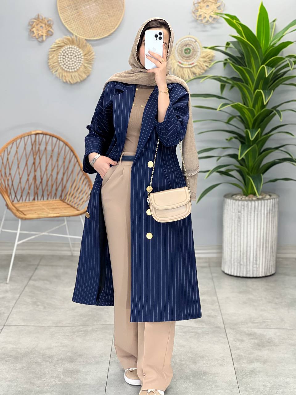 1437- کت بلند شاهان