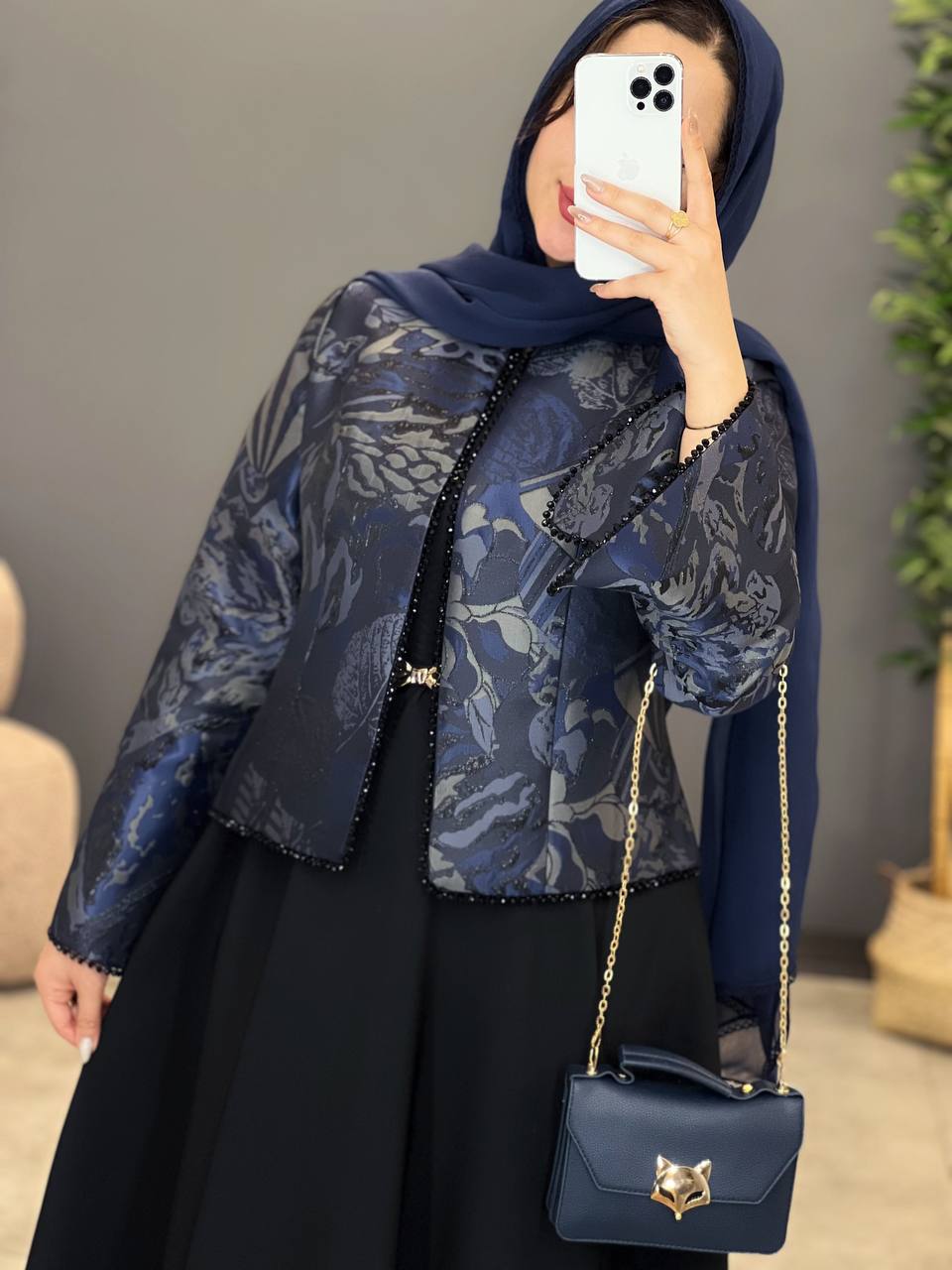 1498- کت و سارافون رویال