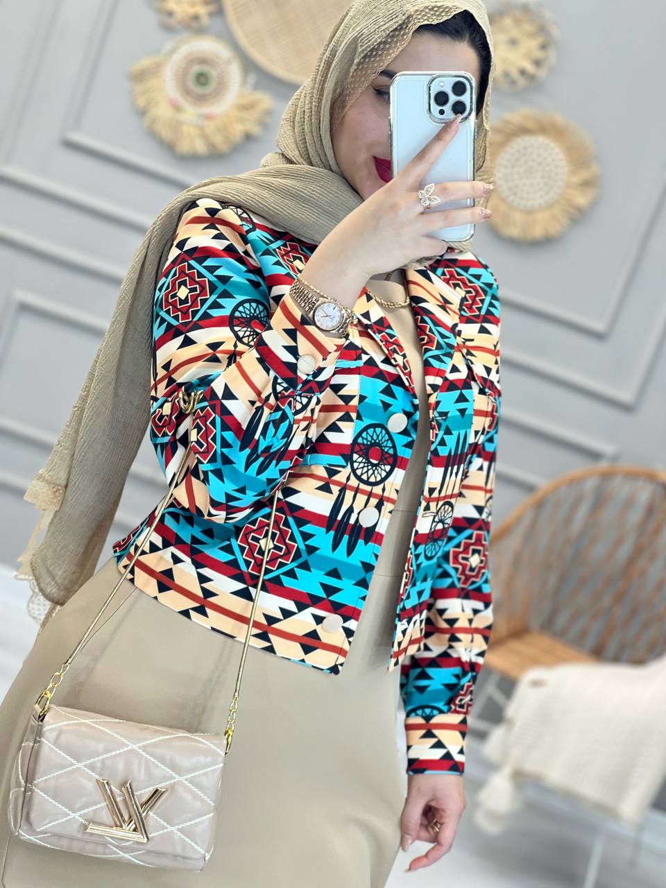 1503- کت و سارافون توتیا